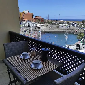 Cozy Harbour View In Apartamento Puerto de la Cruz (Tenerife)